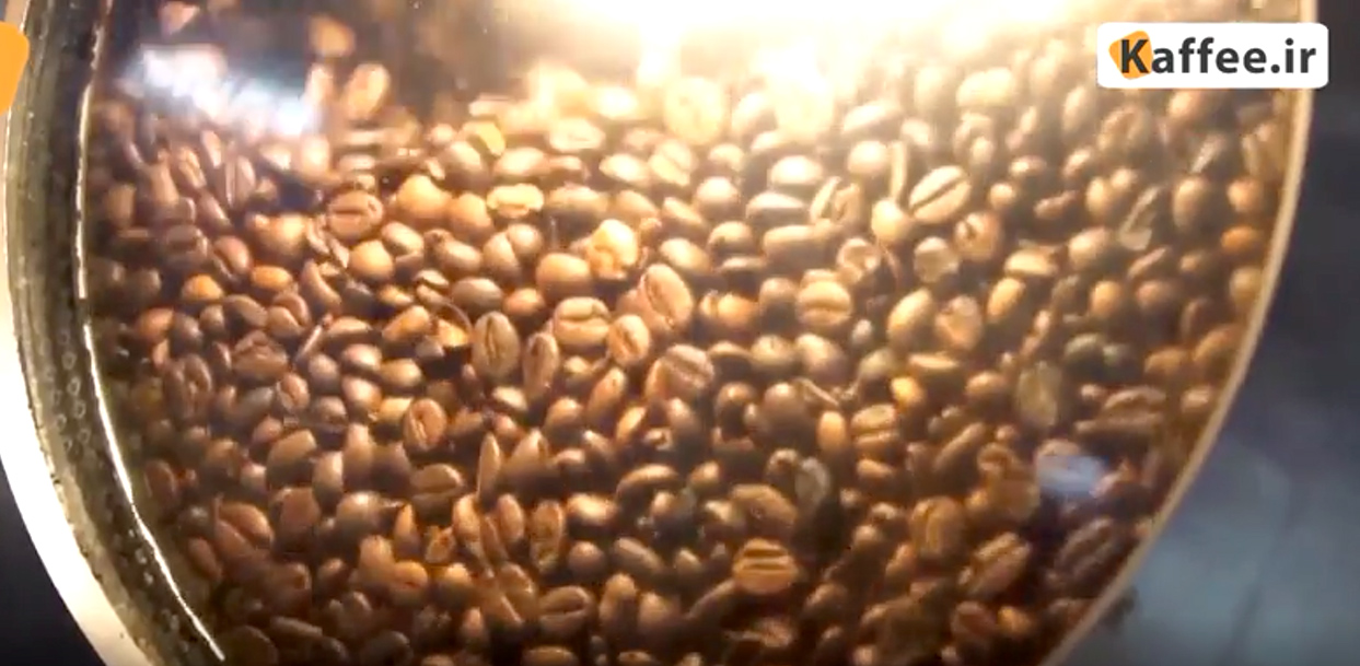 رست دانه های قهوه